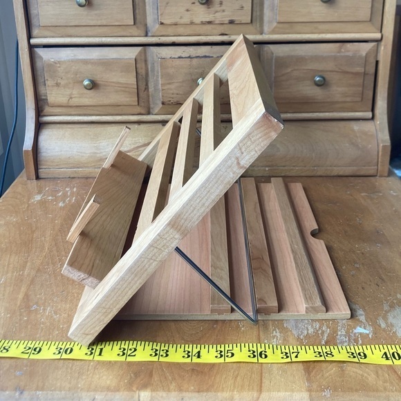 📚📚📚 Wood book prop for cookbooks or study or picture books- folds flat - Picture 1 of 13